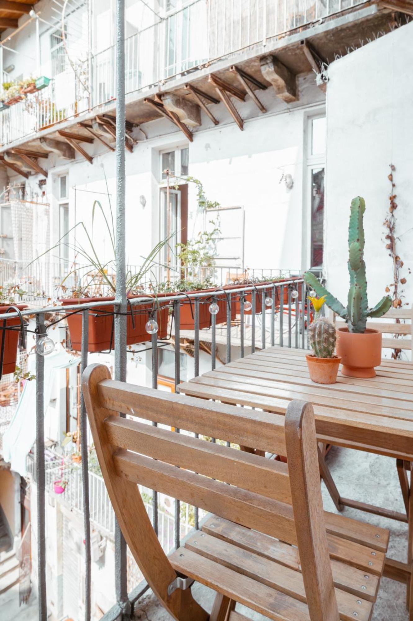 Mercanti Modern Flat - Balcony - Centro
