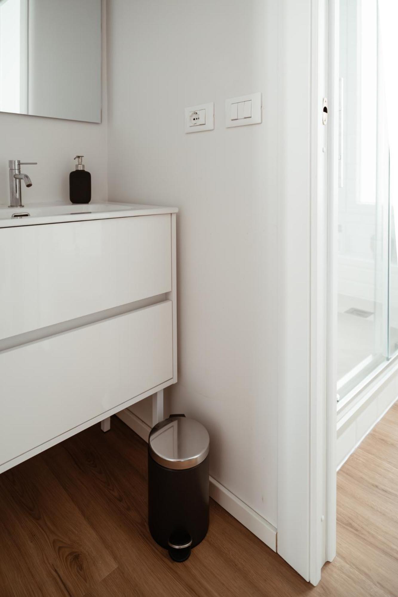 Mercanti Modern Flat - Balcony - Centro Apartment
