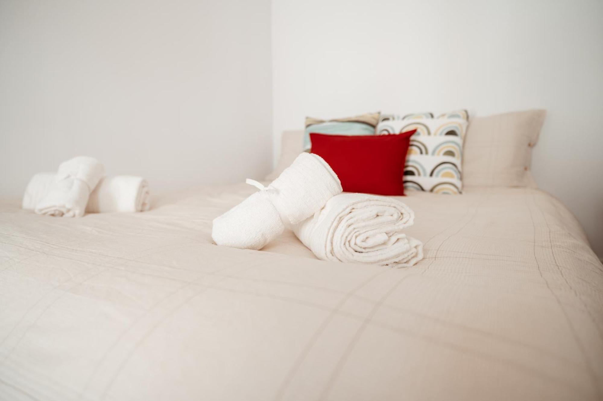 Apartment Mercanti Modern Flat - Balcony - Centro Turin